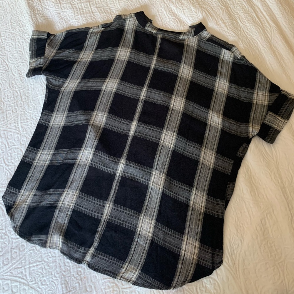 Universal Thread Top - Picture 4 of 4